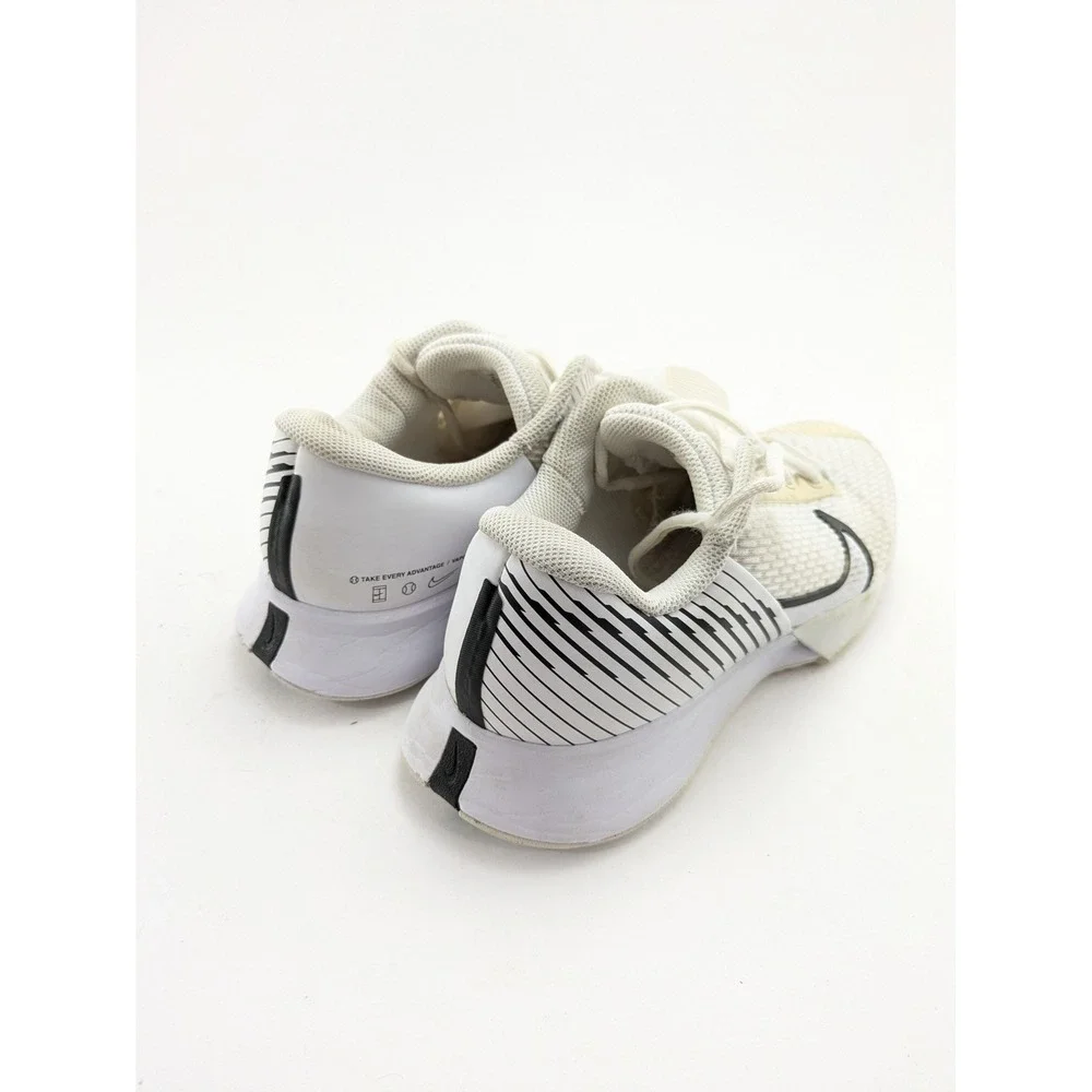 Womens Nike Court Air Zoom Vapor Pro 2 White Tennis Shoes DR6192-101 Size 9